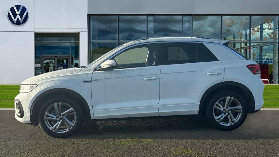 Used Volkswagen T-Roc 2025 for sale - 76452367: Photo 9