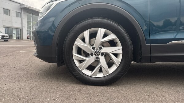 Used Volkswagen Tiguan 2022 for sale - 75395721: Photo 5