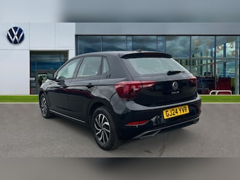 Used Volkswagen Polo 2024 for sale - 75395712: Photo