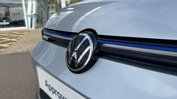 Used Volkswagen Golf 2021 for sale - 76302356: Photo 17