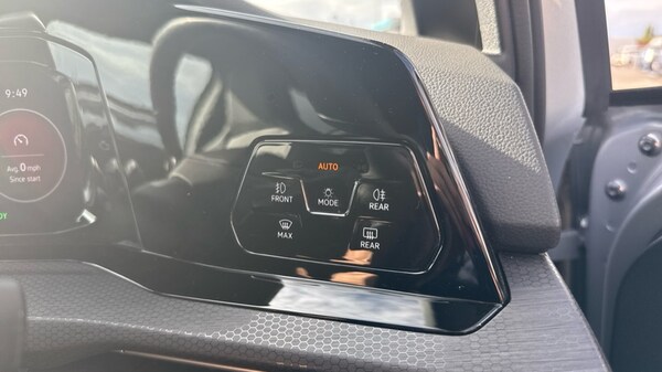 Used Volkswagen Golf 2021 for sale - 76302356: Photo 39