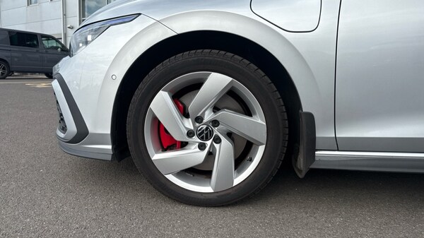 Used Volkswagen Golf 2021 for sale - 76302356: Photo 5