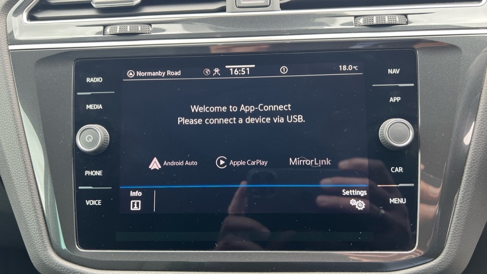 Used Volkswagen Tiguan 2022 for sale - 76796526: Photo 23