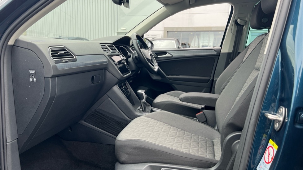 Used Volkswagen Tiguan 2022 for sale - 76796526: Photo 28