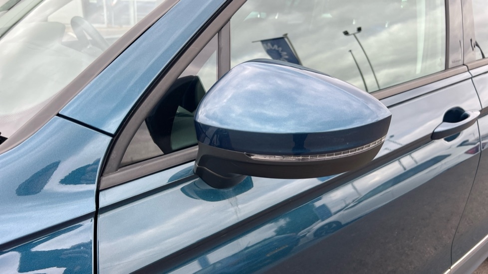 Used Volkswagen Tiguan 2022 for sale - 76796526: Photo 45