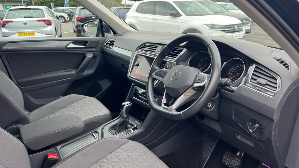 Used Volkswagen Tiguan 2022 for sale - 76796526: Photo 6