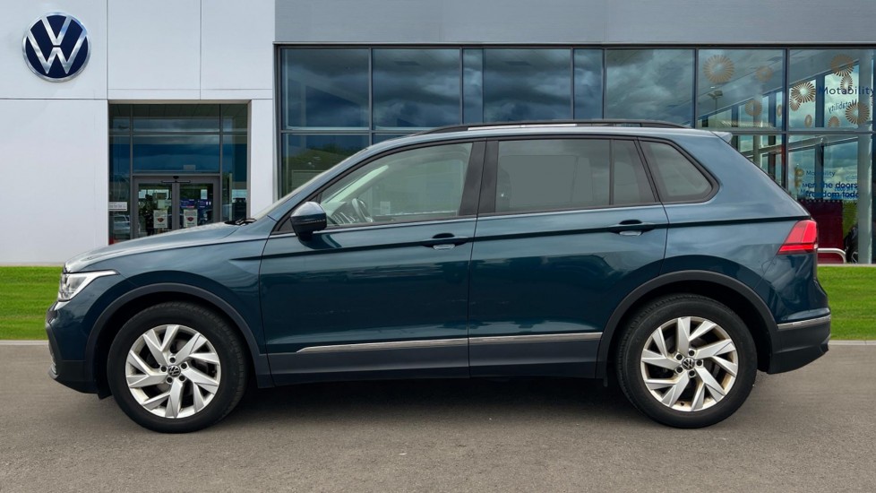 Used Volkswagen Tiguan 2022 for sale - 76796526: Photo 9