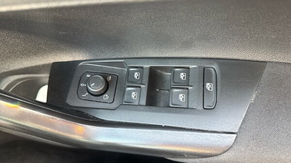 Used Volkswagen Polo 2022 for sale - 75653043: Photo 26
