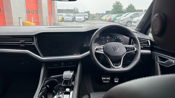 Used Volkswagen Touareg 2025 for sale - 75395672: Photo 12