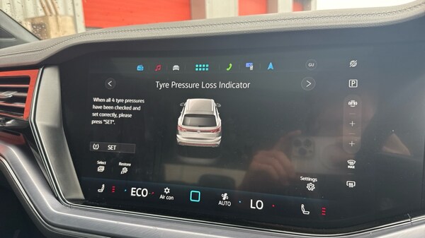 Used Volkswagen Touareg 2025 for sale - 75395672: Photo 23