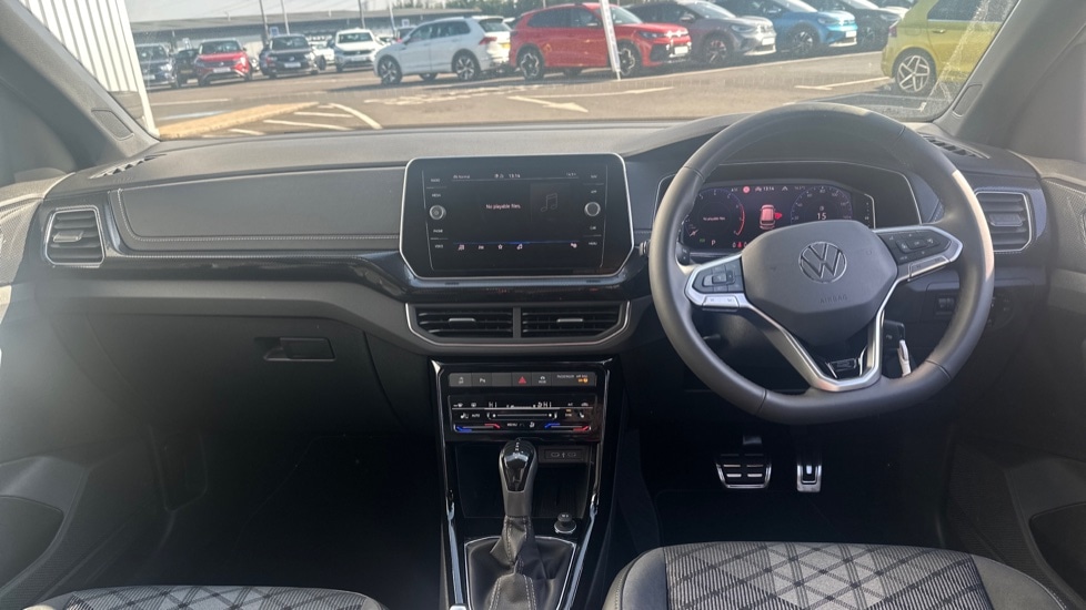 Used Volkswagen T-Cross 2025 for sale - 76328192: Photo 12