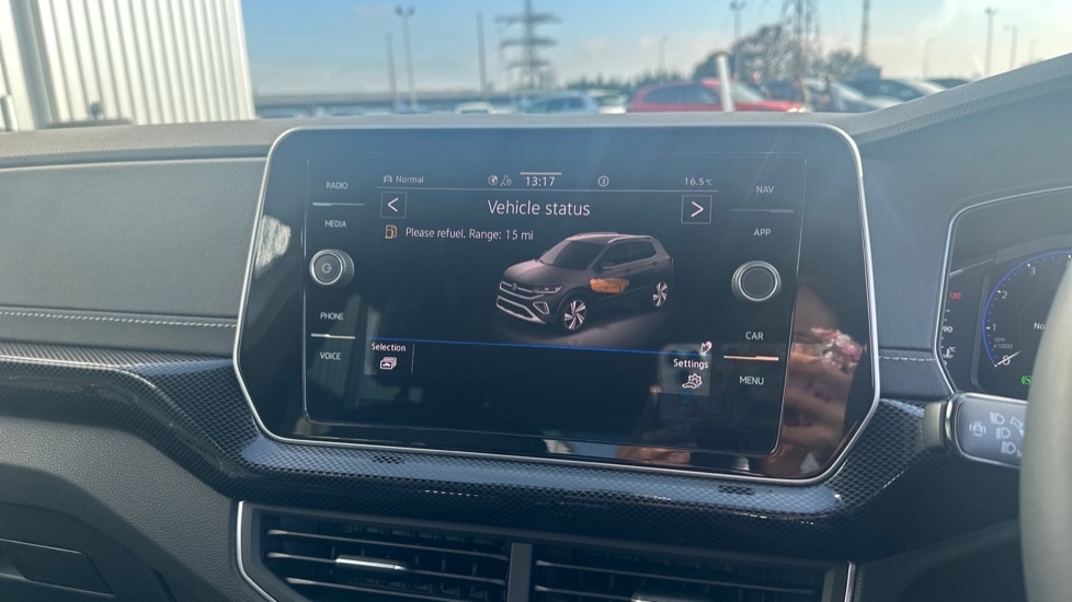 Used Volkswagen T-Cross 2025 for sale - 76328192: Photo 23