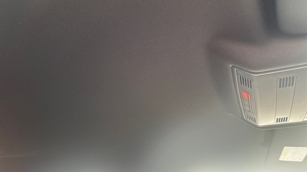 Used Volkswagen T-Cross 2025 for sale - 76328192: Photo 38