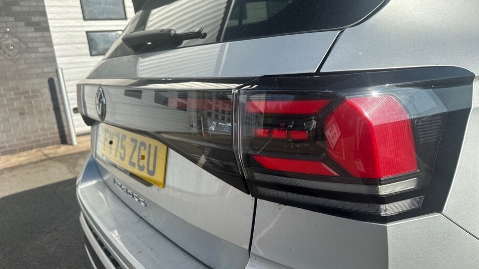 Used Volkswagen T-Cross 2025 for sale - 76328192: Photo 43