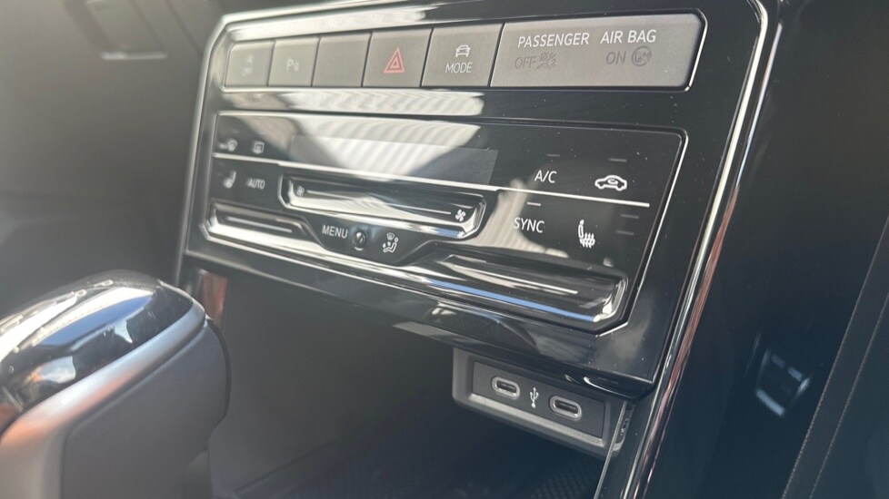 Used Volkswagen T-Cross 2025 for sale - 76328192: Photo 47