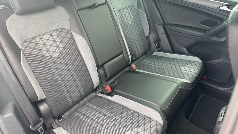 Used Volkswagen Tiguan 2021 for sale - 75943269: Photo 15