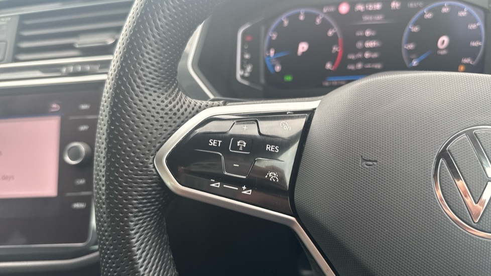 Used Volkswagen Tiguan 2021 for sale - 75943269: Photo 28