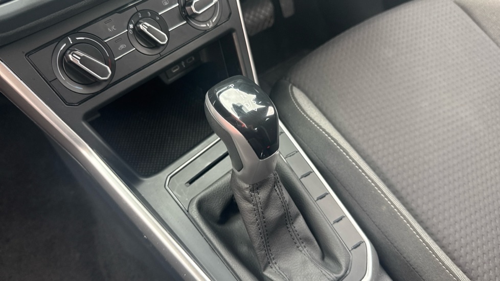 Used Volkswagen Polo 2023 for sale - 76796534: Photo 32