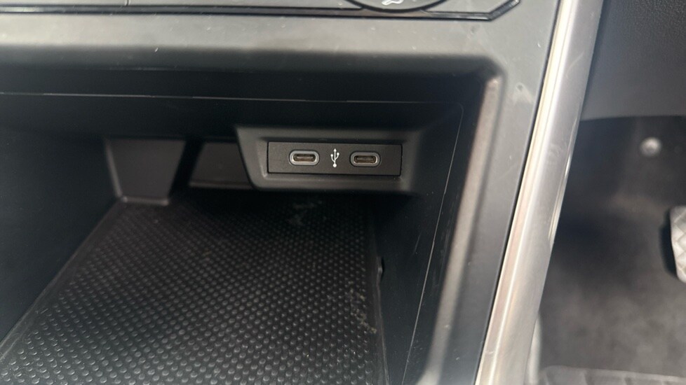 Used Volkswagen Polo 2023 for sale - 76796534: Photo 42