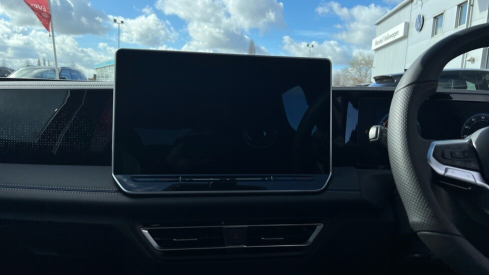 Used Volkswagen Tiguan 2025 for sale - 75641042: Photo 13