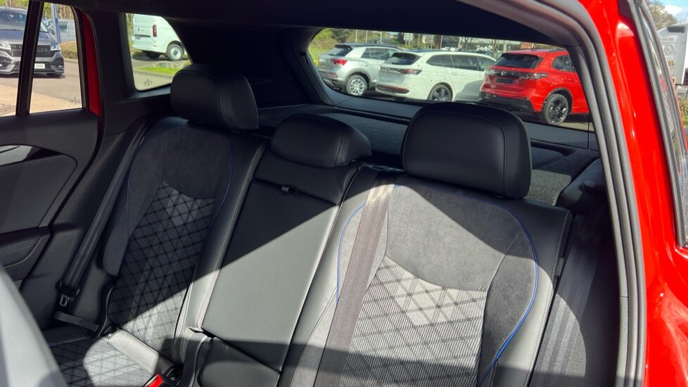 Used Volkswagen Tiguan 2025 for sale - 75641042: Photo 15