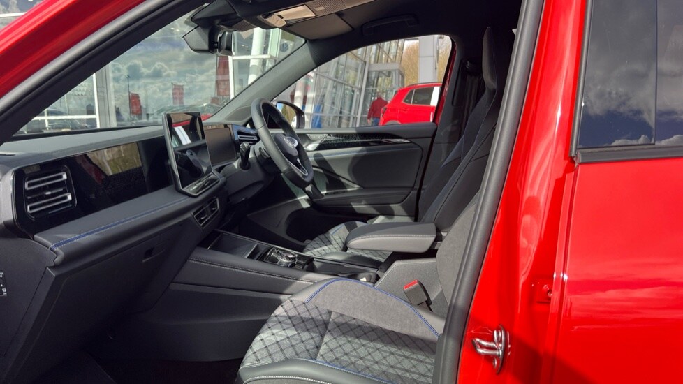 Used Volkswagen Tiguan 2025 for sale - 75641042: Photo 28