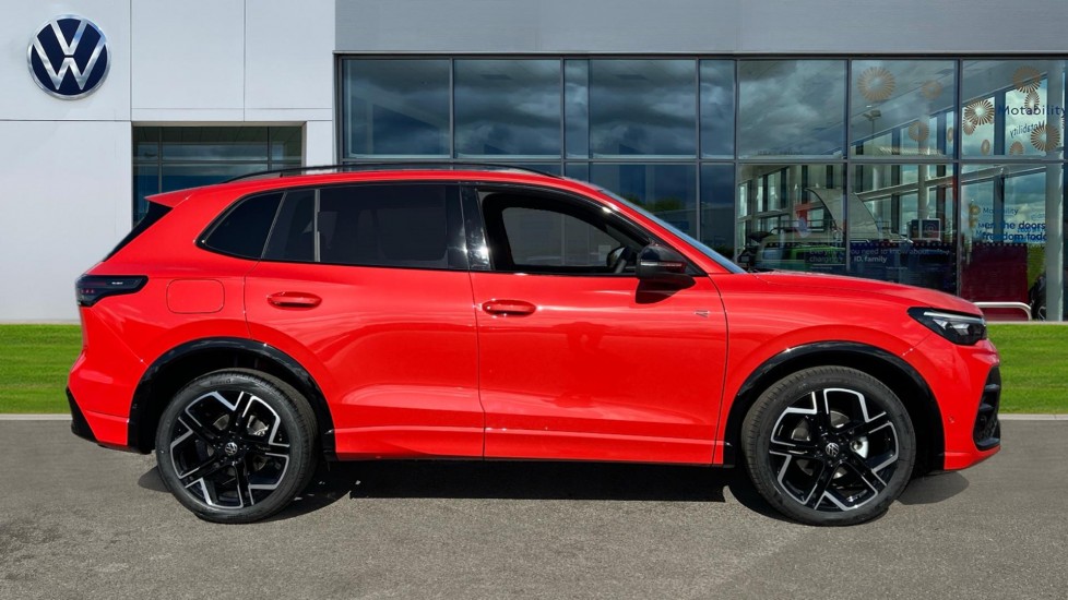 Used Volkswagen Tiguan 2025 for sale - 75641042: Photo 4