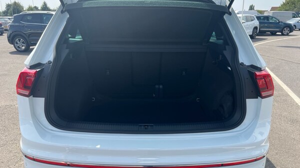 Used Volkswagen Tiguan 2022 for sale - 75547357: Photo 16