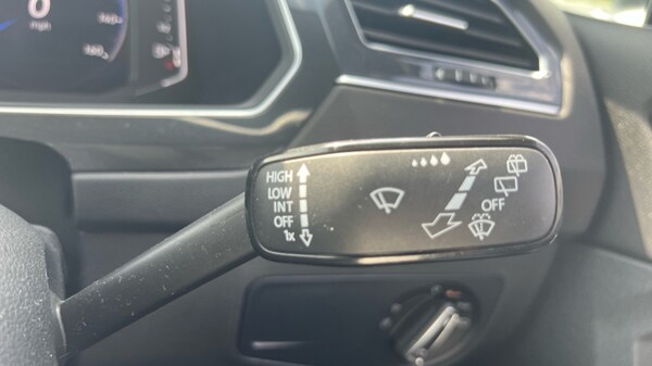 Used Volkswagen Tiguan 2022 for sale - 75547357: Photo 32