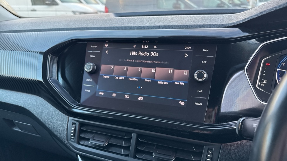 Used Volkswagen T-Cross 2019 for sale - 76796260: Photo 21