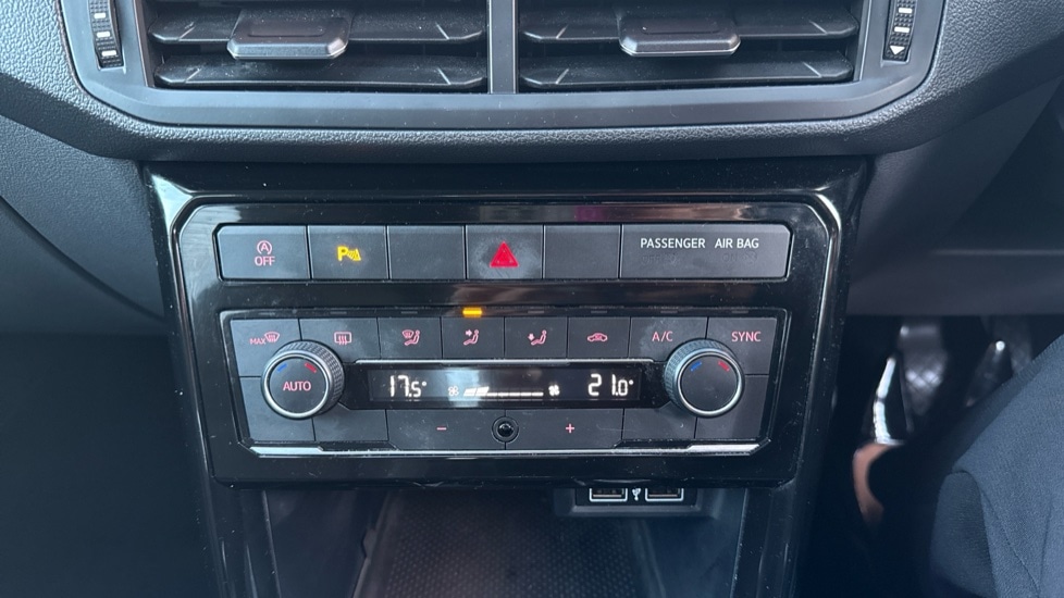 Used Volkswagen T-Cross 2019 for sale - 76796260: Photo 25