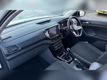 Used Volkswagen T-Cross 2019 for sale - 76796260: Photo