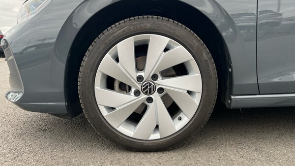 Used Volkswagen Golf 2024 for sale - 75602996: Photo 18