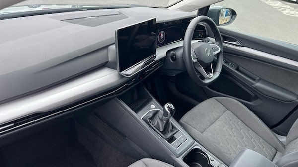 Used Volkswagen Golf 2024 for sale - 75602996: Photo 2
