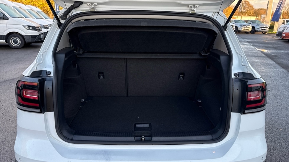 Used Volkswagen T-Cross 2019 for sale - 76660793: Photo 16