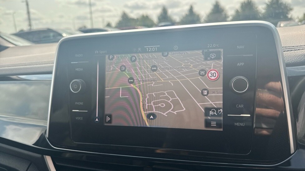 Used Volkswagen T-Roc 2025 for sale - 76575256: Photo 21