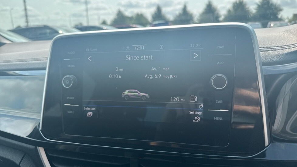 Used Volkswagen T-Roc 2025 for sale - 76575256: Photo 23