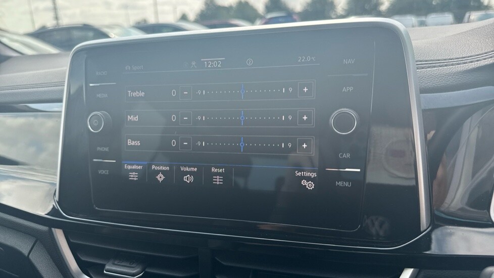 Used Volkswagen T-Roc 2025 for sale - 76575256: Photo 43