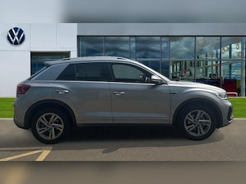 Used Volkswagen T-Roc 2025 for sale - 76575256: Photo
