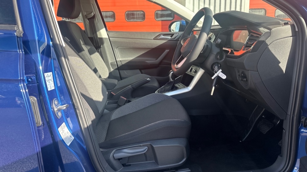 Used Volkswagen Taigo 2025 for sale - 77036024: Photo 26