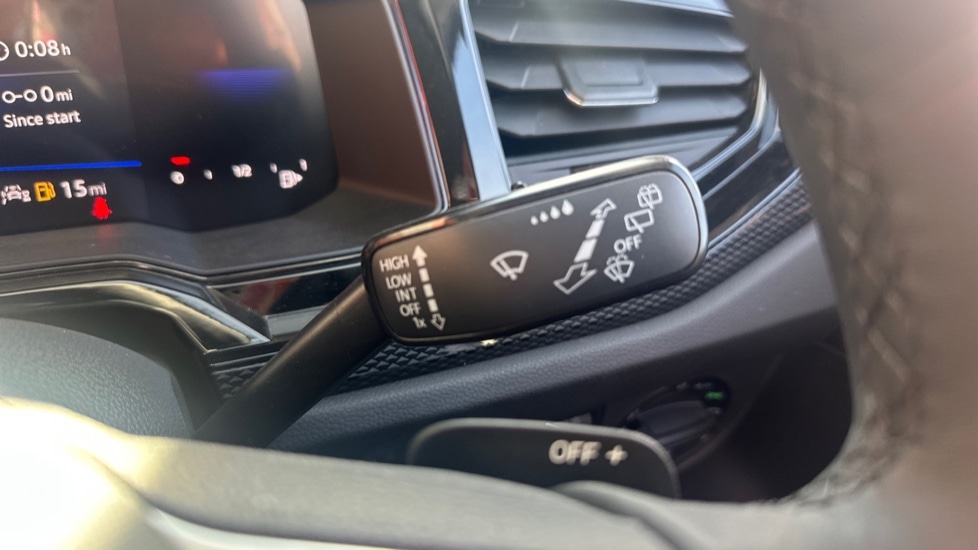 Used Volkswagen Taigo 2025 for sale - 77036024: Photo 32