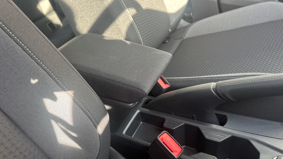 Used Volkswagen Taigo 2025 for sale - 77036024: Photo 45