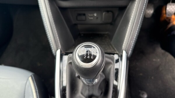Used Mazda Mazda2 2022 for sale - 75451594: Photo 28