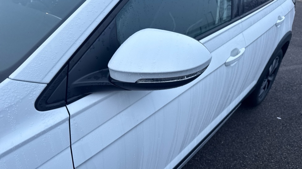 Used Volkswagen Taigo 2025 for sale - 77087521: Photo 29