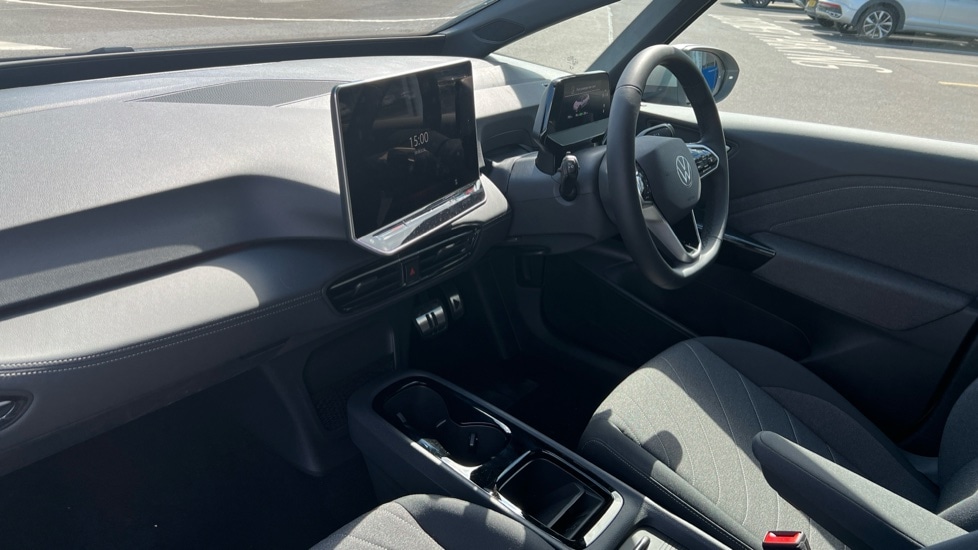 Used Volkswagen ID.3 2025 for sale - 75910459: Photo 2
