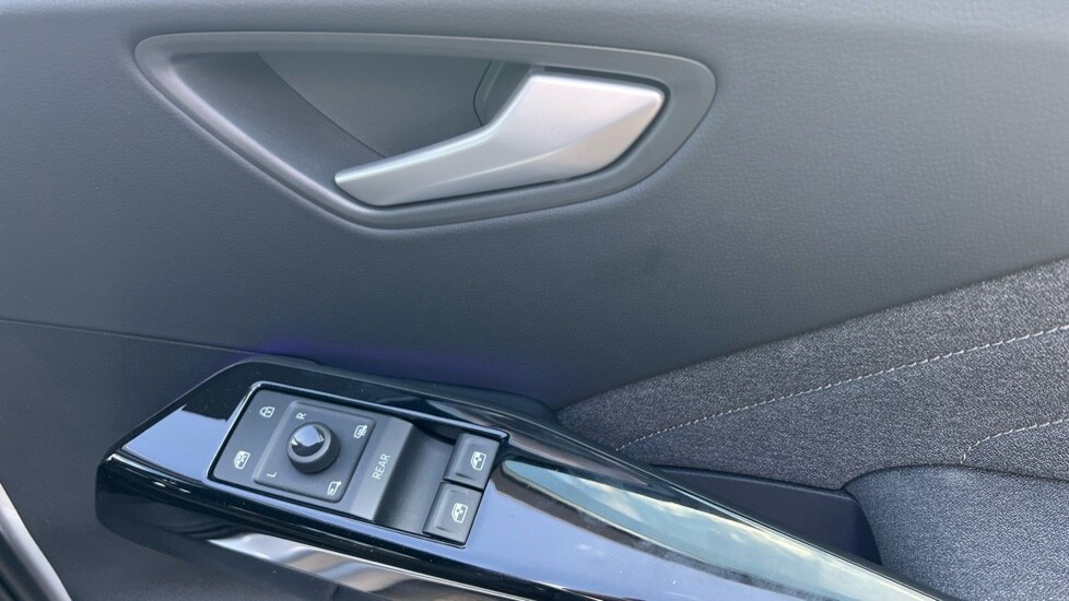 Used Volkswagen ID.3 2025 for sale - 75910459: Photo 37