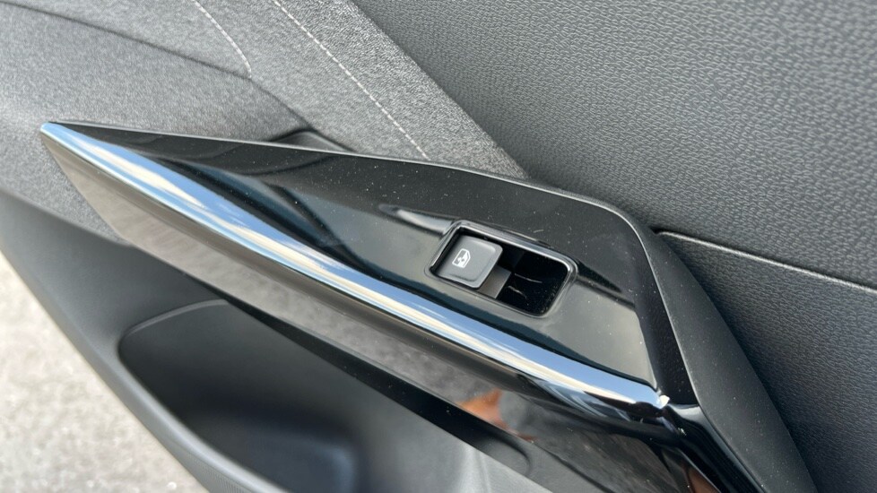 Used Volkswagen ID.3 2025 for sale - 75910459: Photo 41