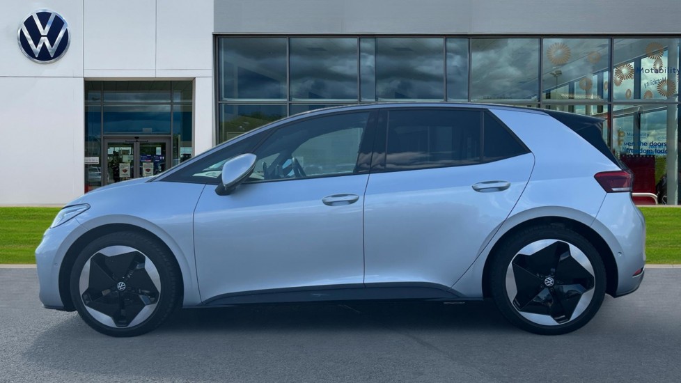Used Volkswagen ID.3 2025 for sale - 75910459: Photo 9