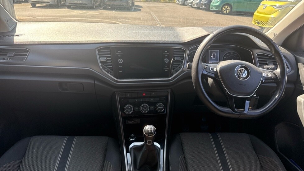 Used Volkswagen T-Roc 2019 for sale - 76796527: Photo 12