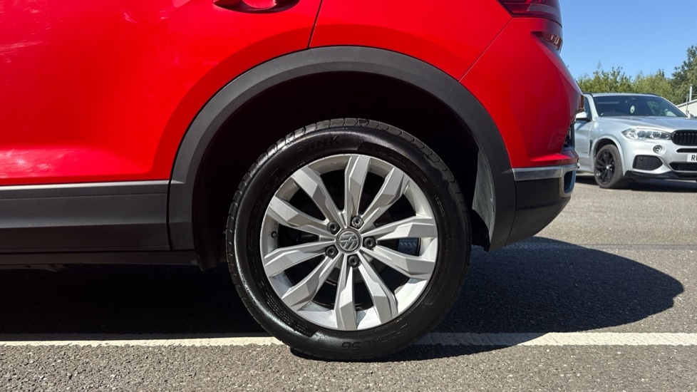 Used Volkswagen T-Roc 2019 for sale - 76796527: Photo 20